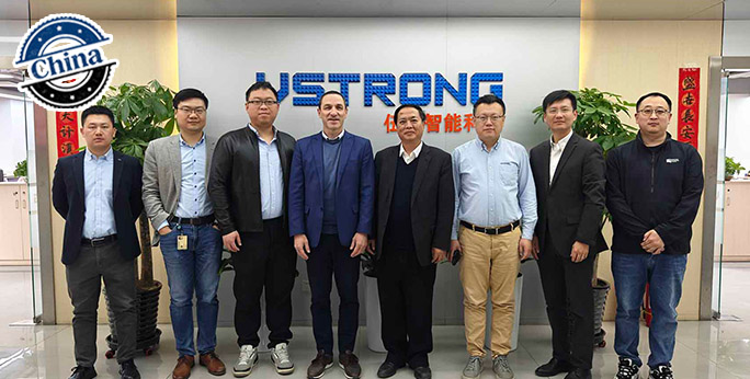 SIEMENS AG Visits Vstrong